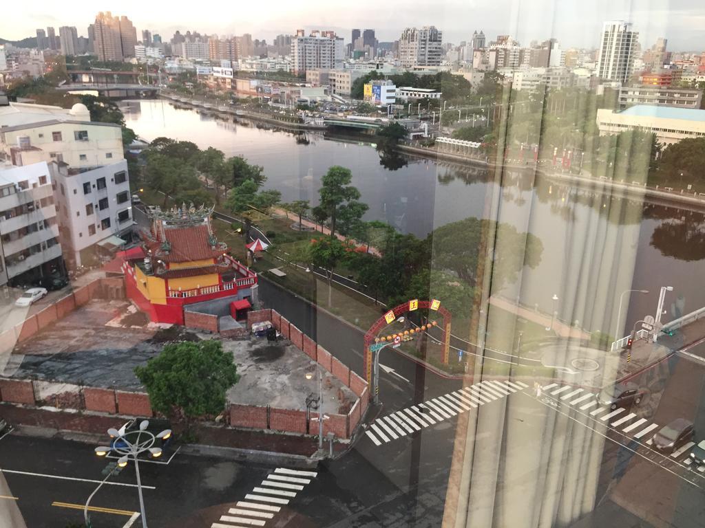 Bazhong Sentosa Hotel Kaohsiung Exteriör bild